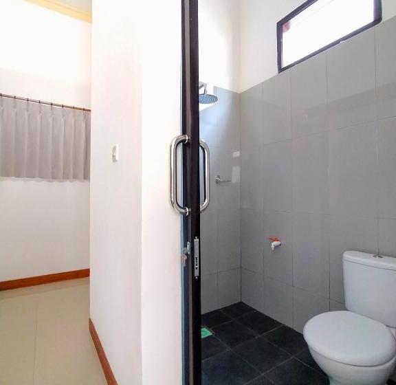 膳宿费 Kutamara House