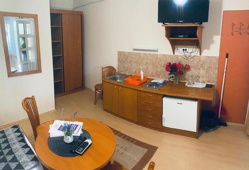 膳宿费 Aqua Azur Guesthouse