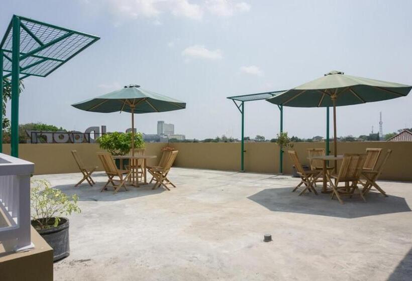 膳宿费 Reddoorz Syariah Near Taman Pelangi Monjali