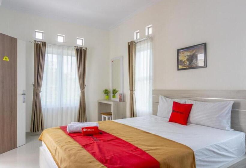 膳宿费 Reddoorz Syariah Near Taman Pelangi Monjali