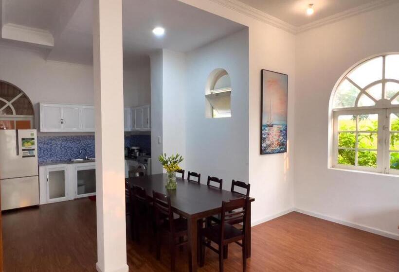 پانسیون Sonvilla Vung Tau