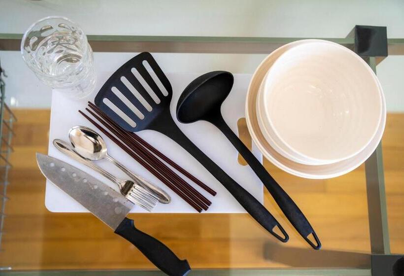 بنسيون Spresso Namba Parks Street