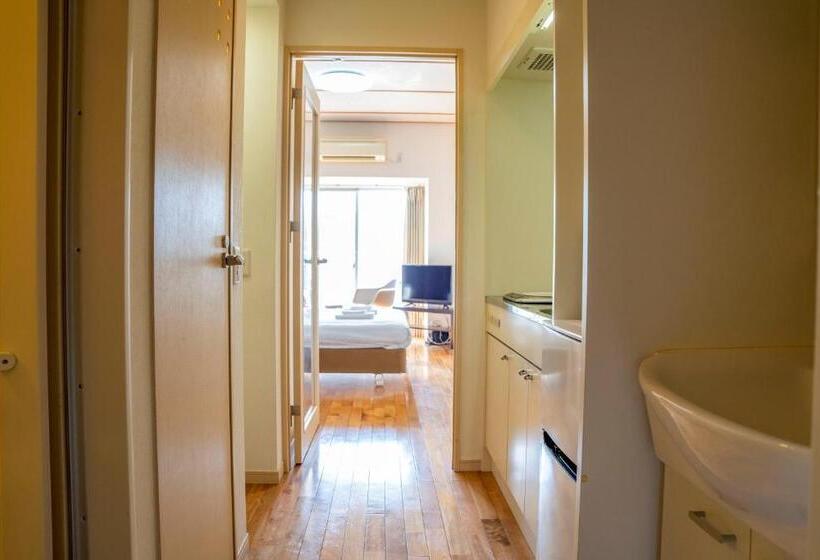 بنسيون Spresso Namba Parks Street