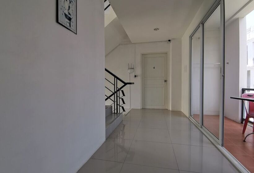 Пансион Sure Guesthouse