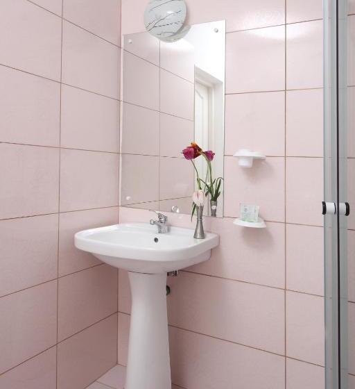 Pensiunea Floare De Colt