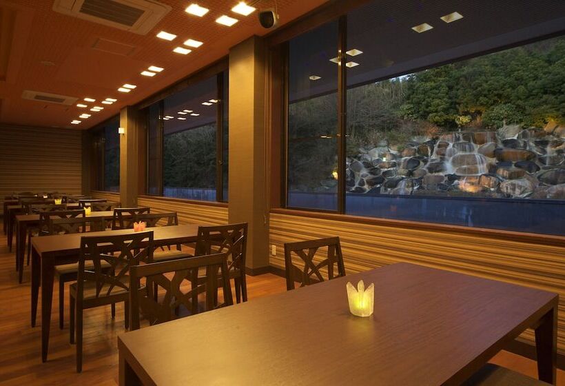 ריוקאן Mashikokan Satoyama Resort