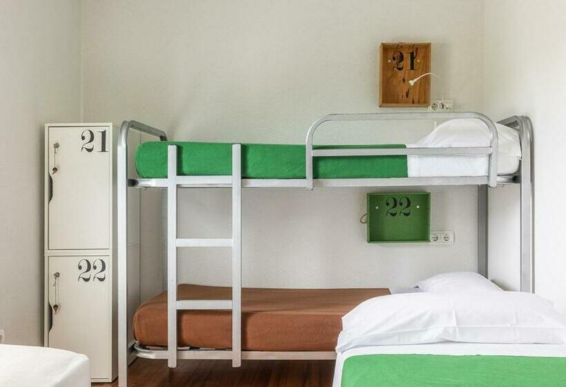 Zarautz Hostel