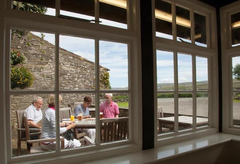 호스텔 The Fat Lamb Country Inn And Nature Reserve