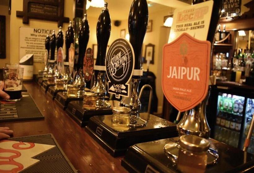 Общежитие The Fountain Inn