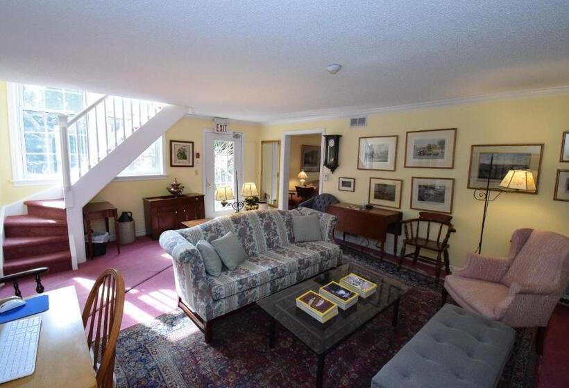 住宿加早餐  Blairpen House Country Inn