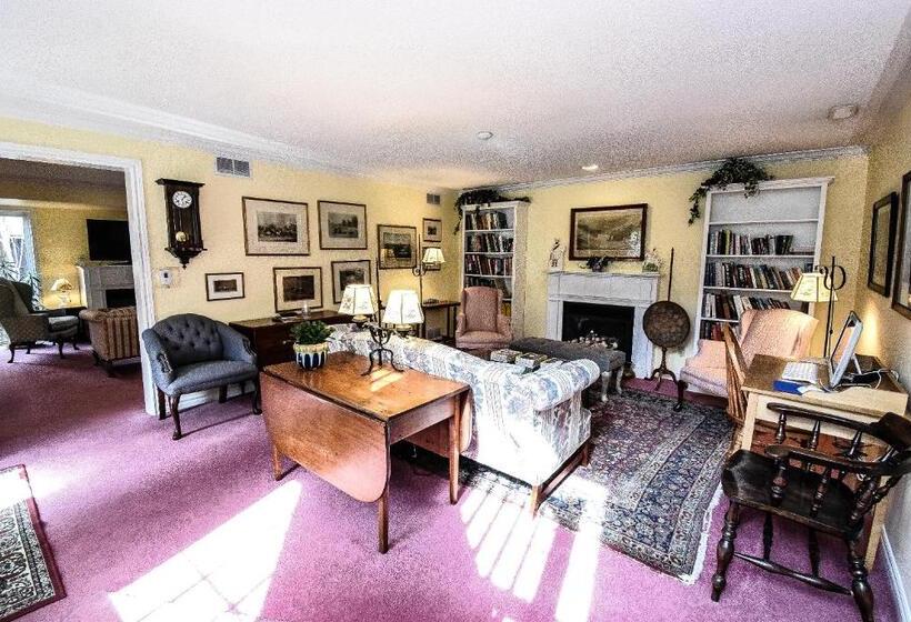 住宿加早餐  Blairpen House Country Inn