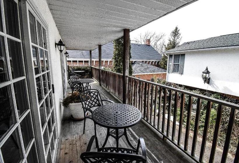 住宿加早餐  Blairpen House Country Inn