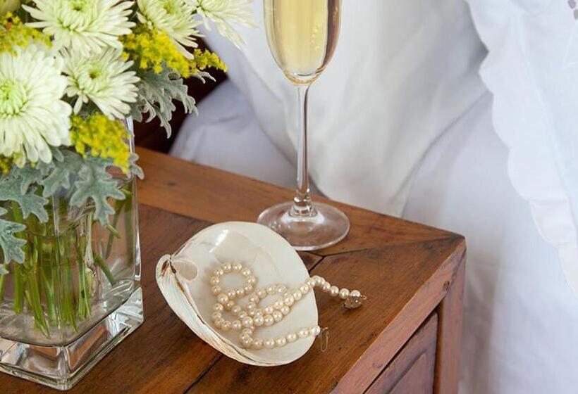 ベッドアンドブレックファースト Captain Simeon Potter House