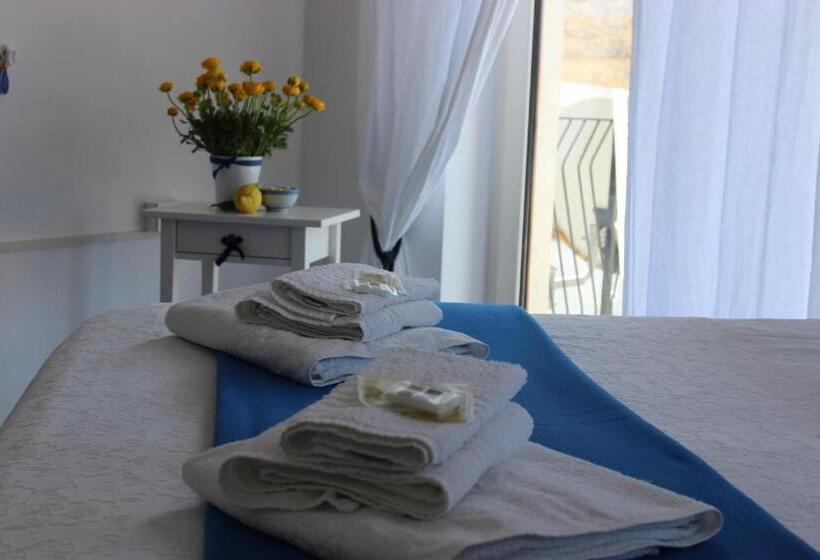 مبيت وإفطار Casa Blu Cobalto