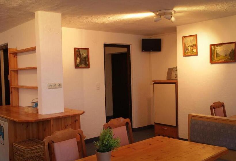 Bed and Breakfast Haus Arnold By Châtel Reizen