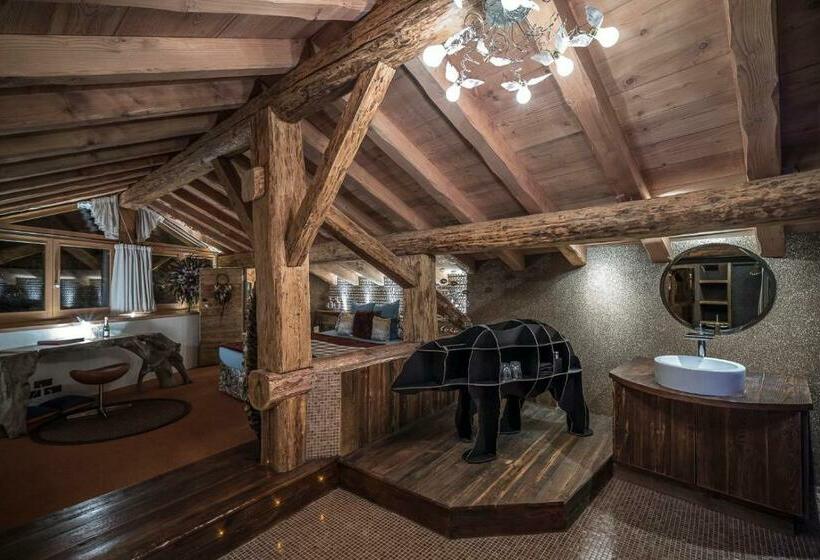 住宿加早餐  La Bergerie Du Miravidi