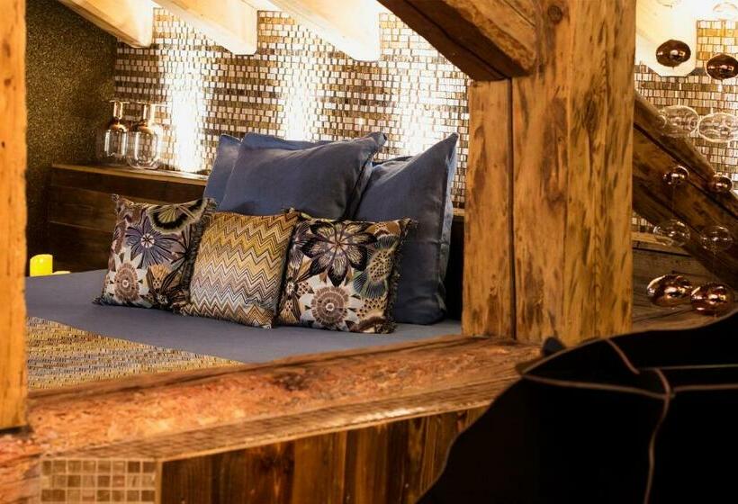 住宿加早餐  La Bergerie Du Miravidi