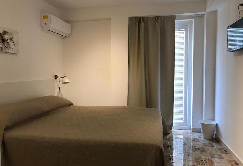 Bed and Breakfast Le Torrette Rooms And Apartments