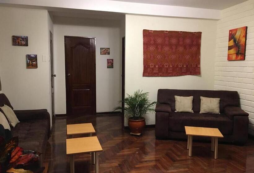 مبيت وإفطار Miraflores Centre