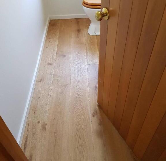 تختخواب و صبحانه Visitor Room Self Check In