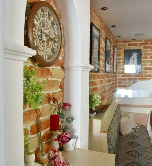 Family Hotel Apolonia