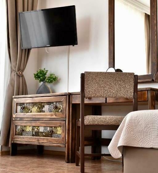 Family Hotel Apolonia