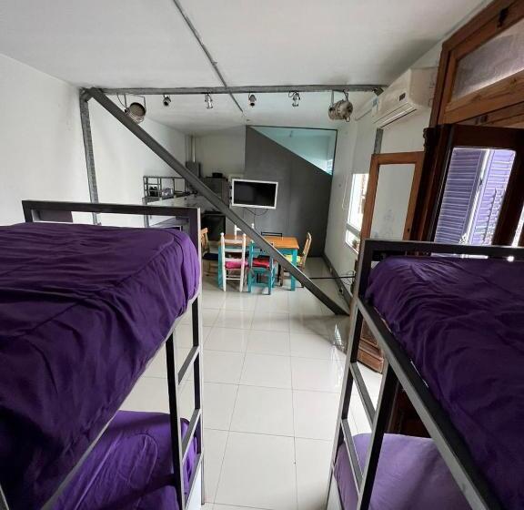 High Hostel Rosario