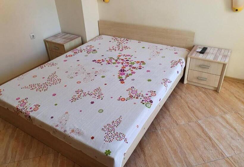 酒店 виктория созопол