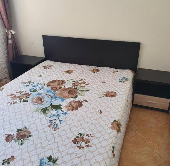 酒店 виктория созопол