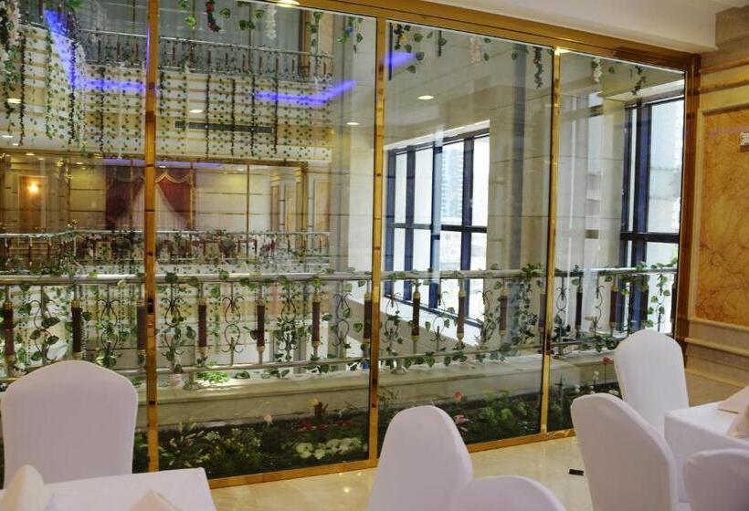 בית מלון כפרי Al Waleed Tower