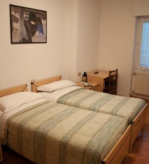 فندق Albergo Italia