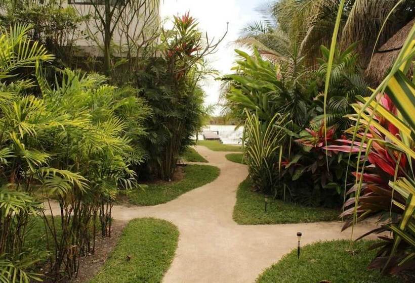 בית מלון כפרי Casabakal   A Pie De Laguna   Bacalar