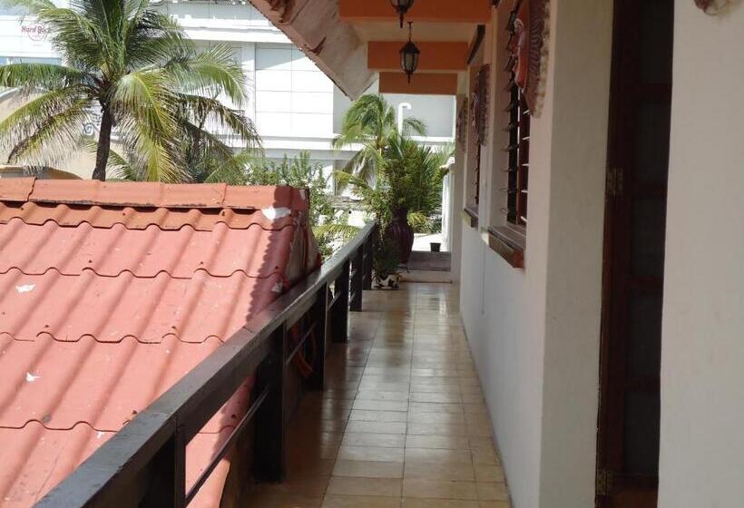 ホテル Cozumel Costa Brava