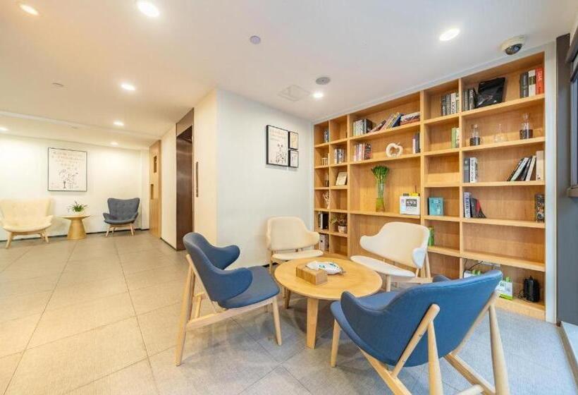 Hanting Hotel Shanghai Wujiaochang Center