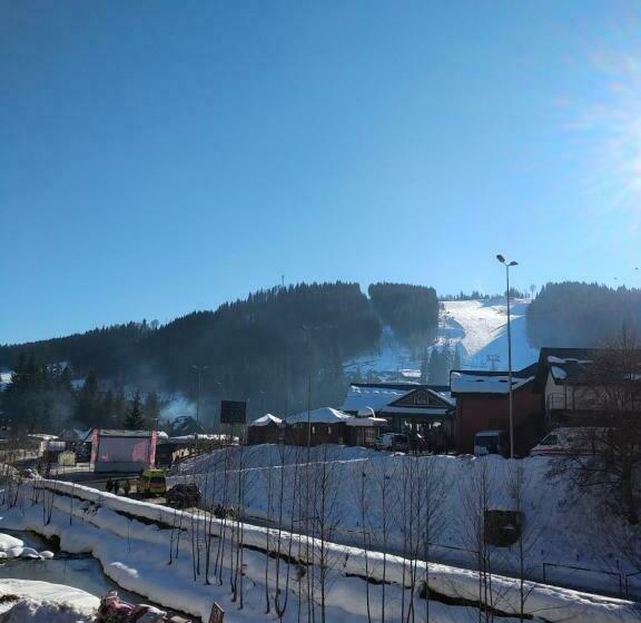 ホテル Iron Bridge