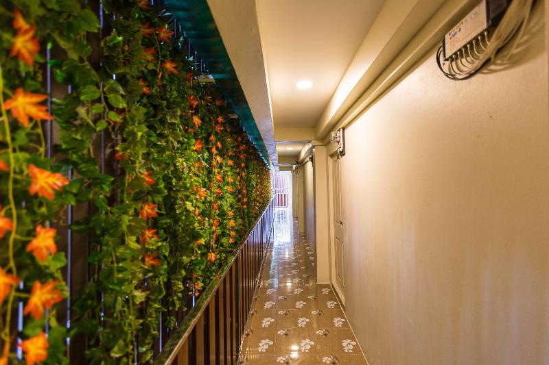 ホテル Marina Jomtien Beach