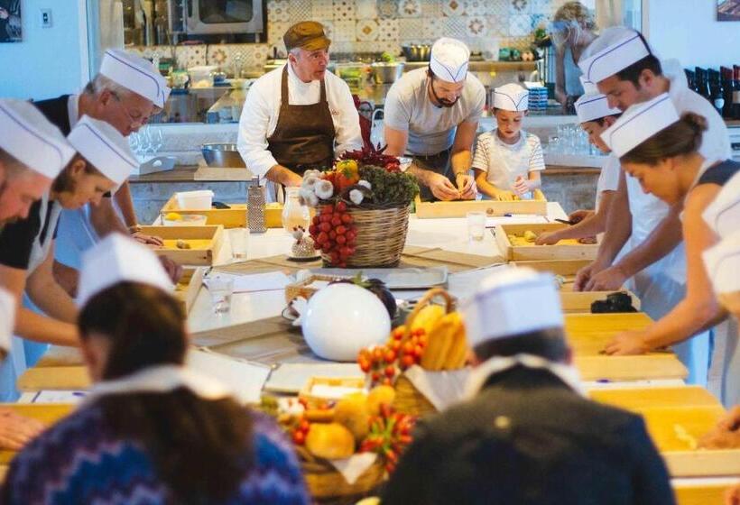 Отель Masseria Cervarolo