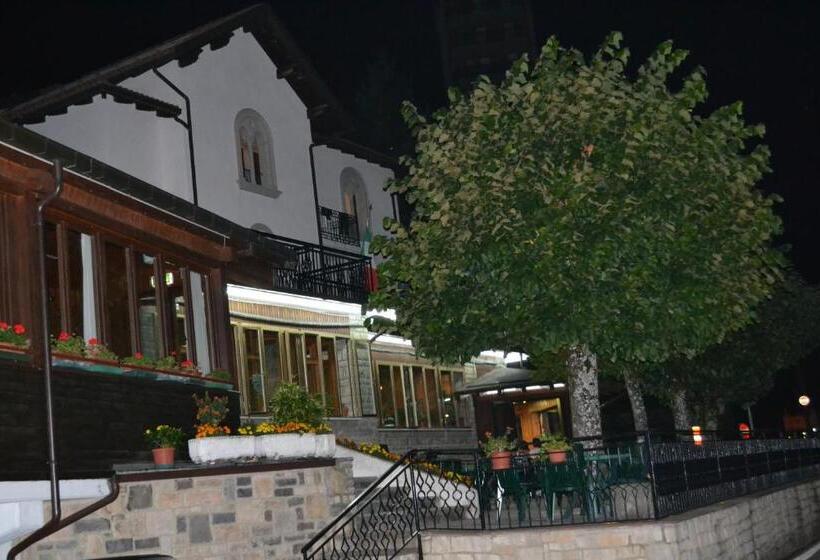 Отель Miramonti