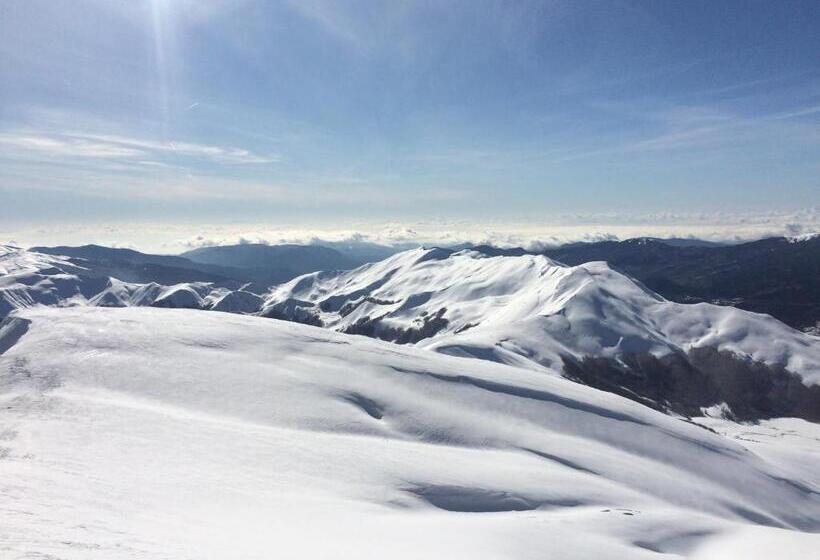 Отель Miramonti