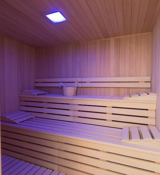 Отель Miramonti