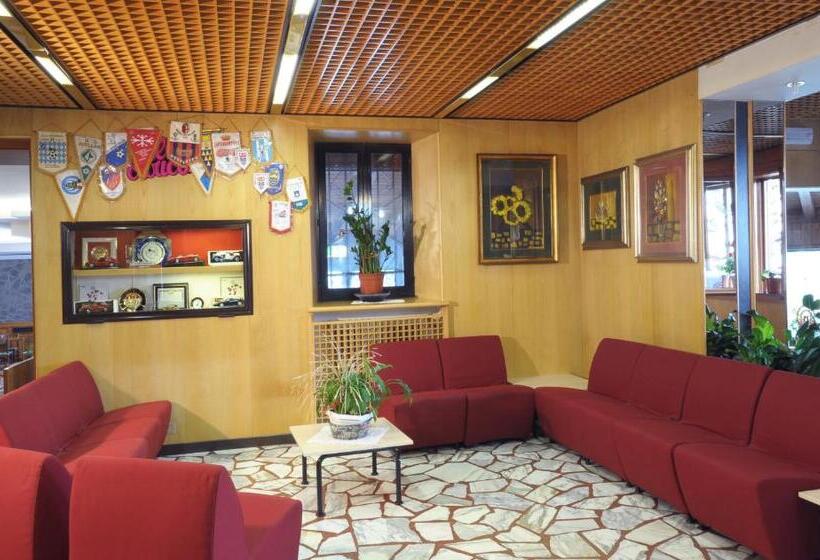 Отель Miramonti