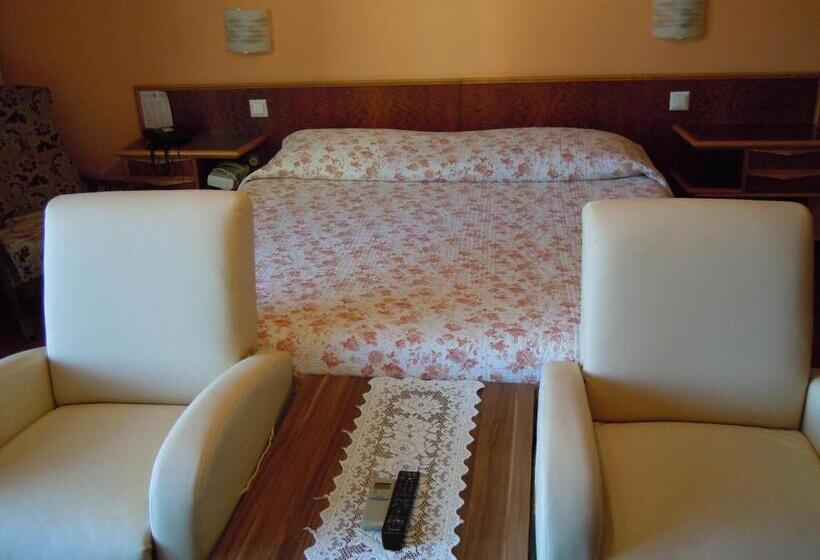 ホテル Swiss Lodge Nassa Garni