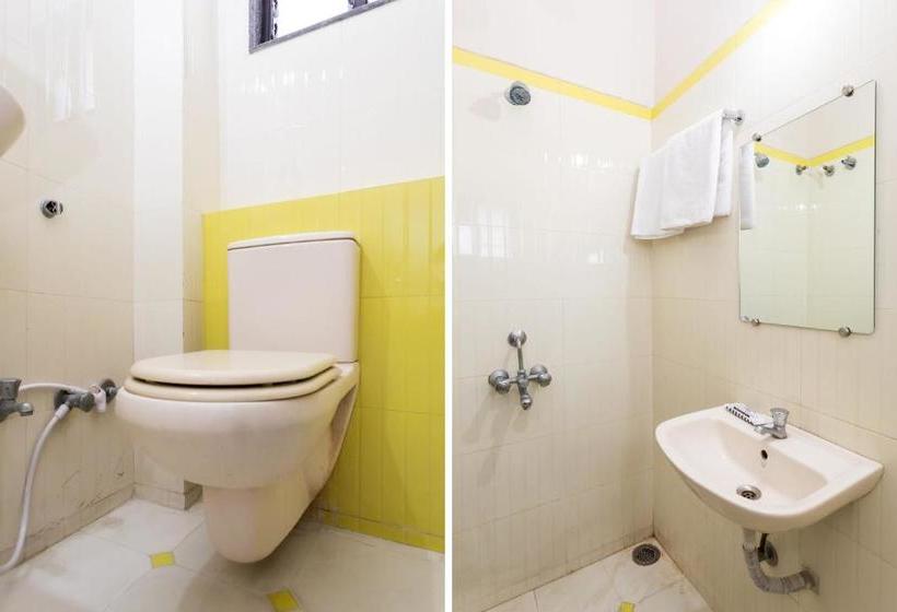 Отель Oyo 28226 Soumya Inn