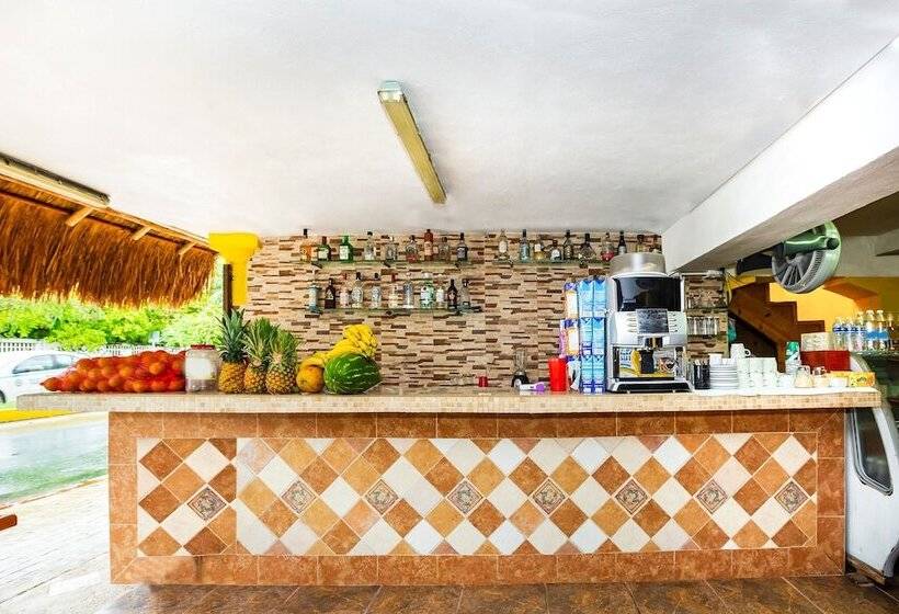 فندق Oyo  Playa Del Carmen