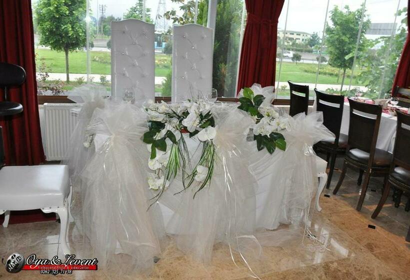 בית מלון כפרי Pasha Palas