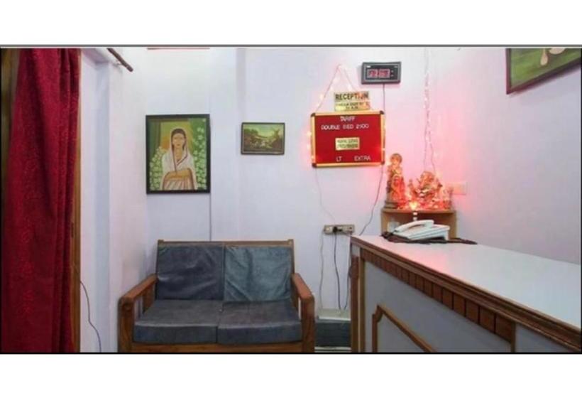 בית מלון כפרי Pleasant Stay Near Library