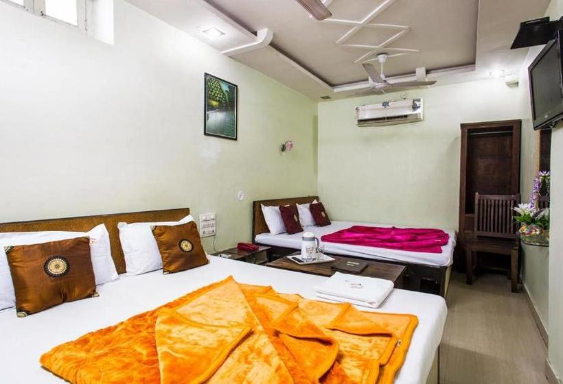 فندق R K Excellency