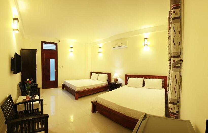 هتل Sunrise Homestay