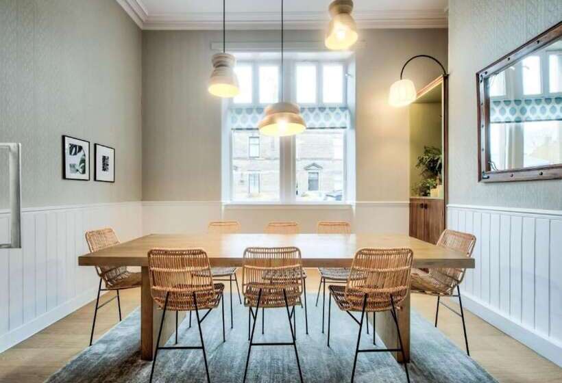 ホテル The Castle