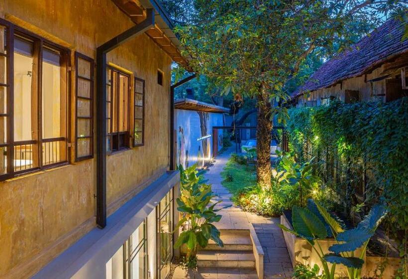 هتل The Postcard Mandalay Hall, Kochi